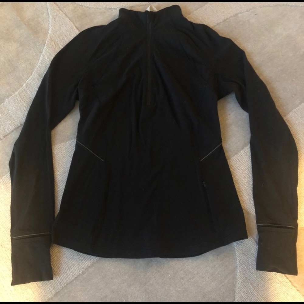 Lululemon black pullover